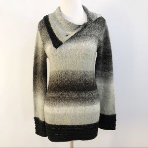 Clara Vitti gray black button neck sweater tunic